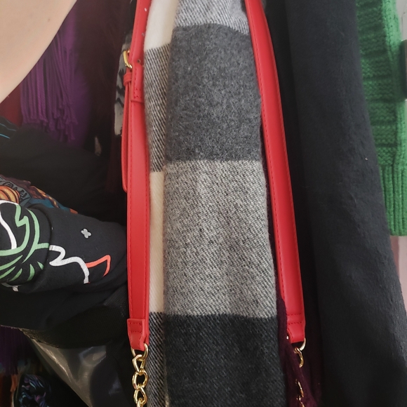 Betsey Johnson Red and Pink Checkered Shoulder Bag - Picture 4 of 6